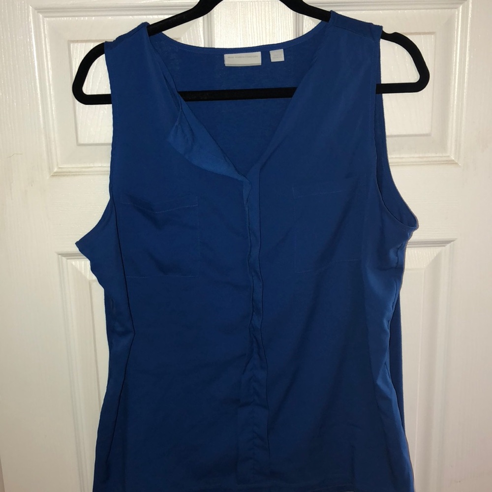 Blue New York & Company top